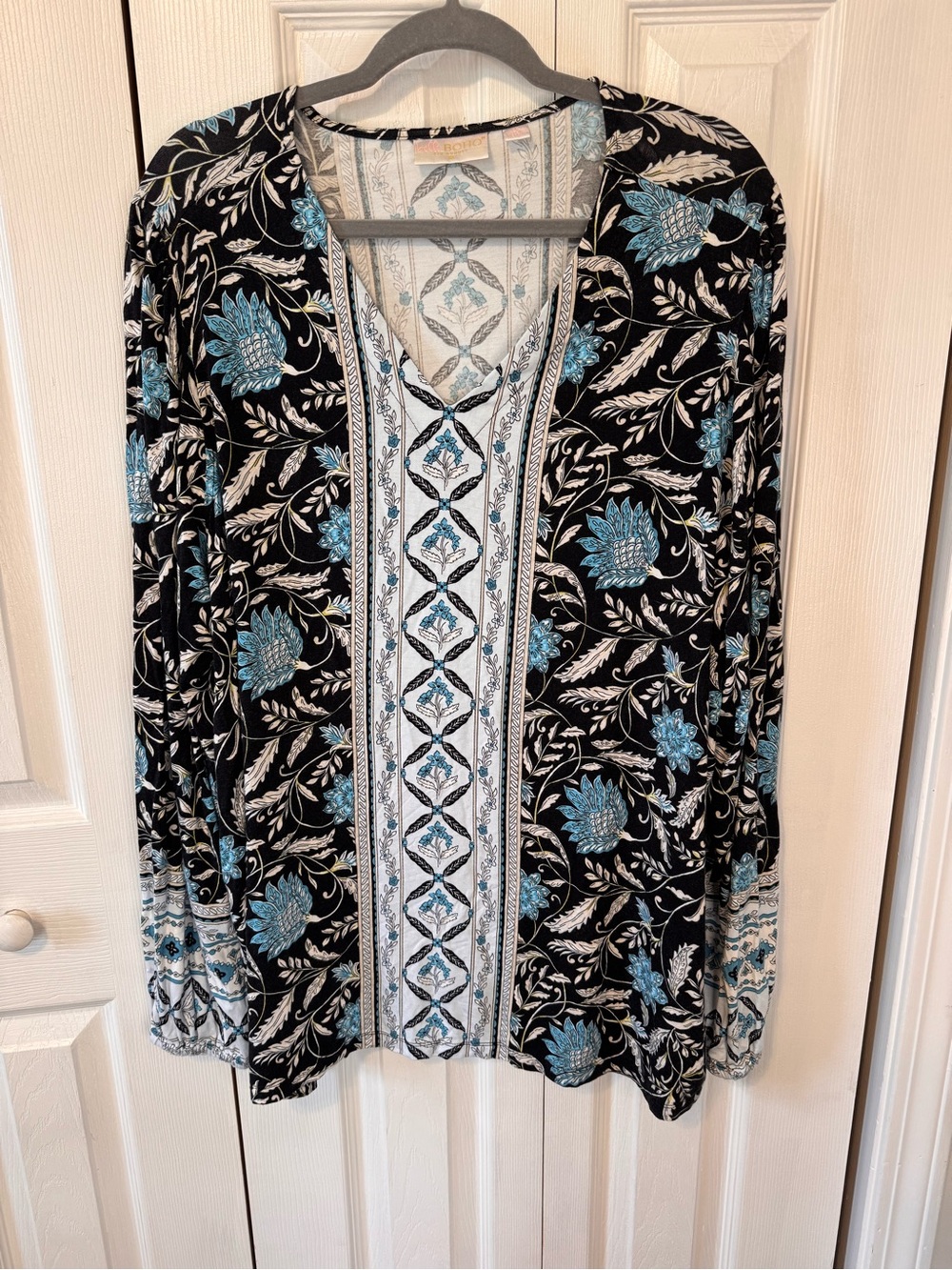 Belle by Kim Gravel Floral Boho Boarder Print Tunic Blouse Black Blue Size 2X - Picture 3 of 11